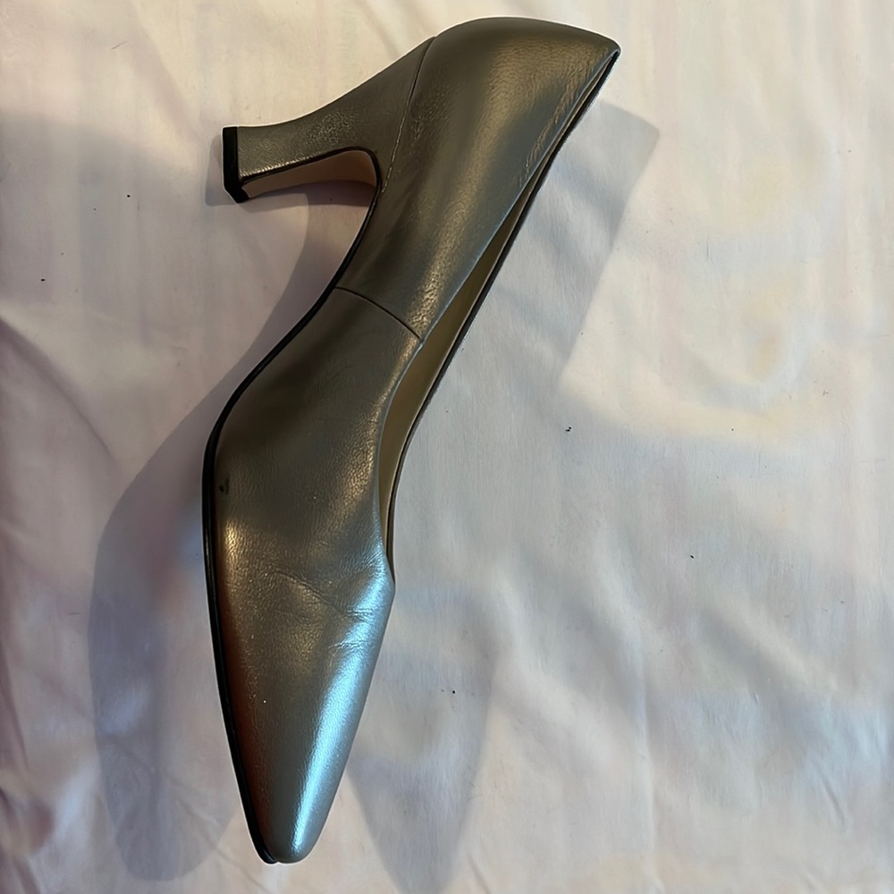 Pewter leather pumps
